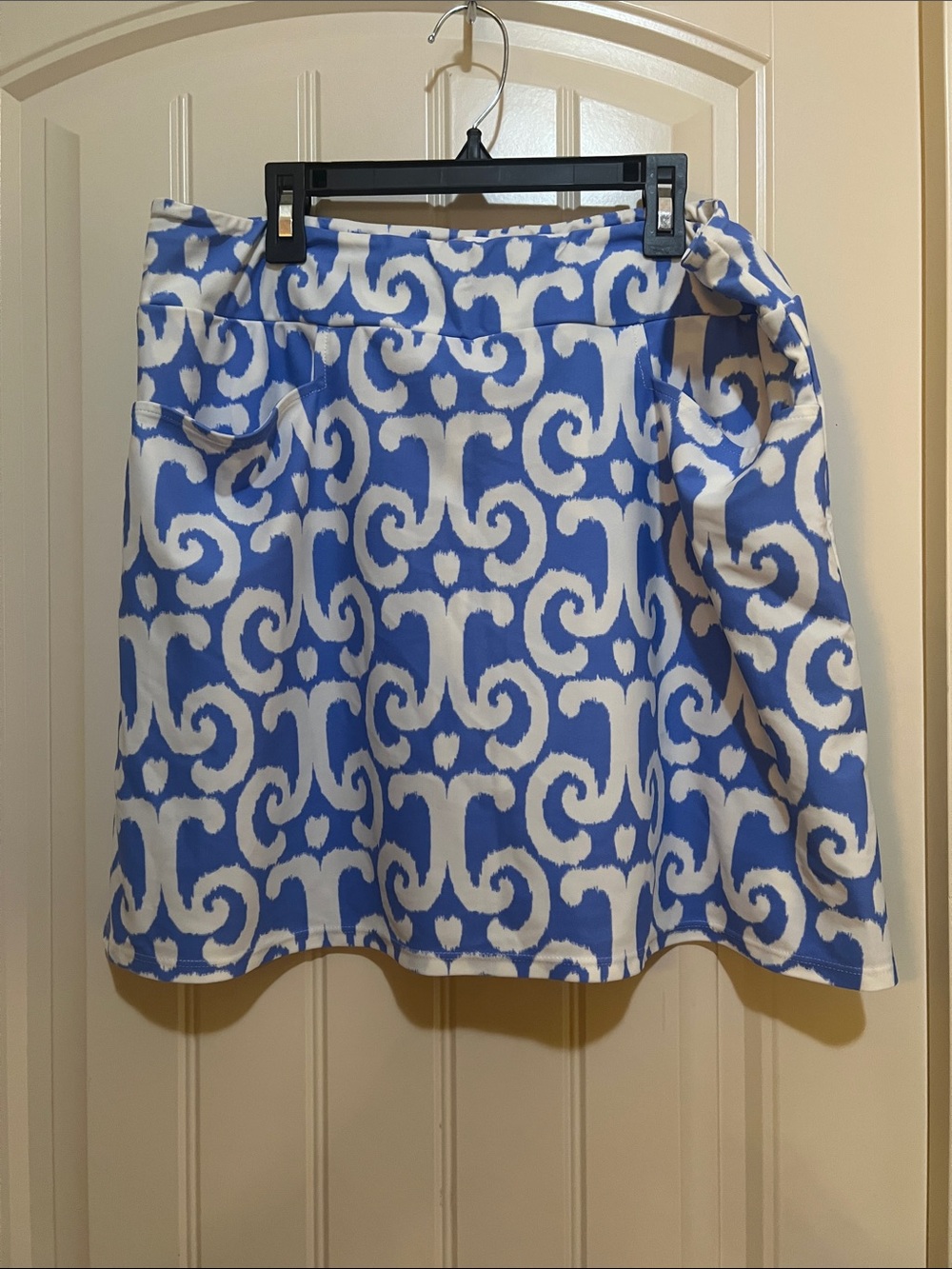 Jude Connally sz L skort
